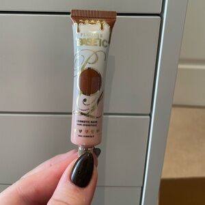 Plouise Eyeshadow Base